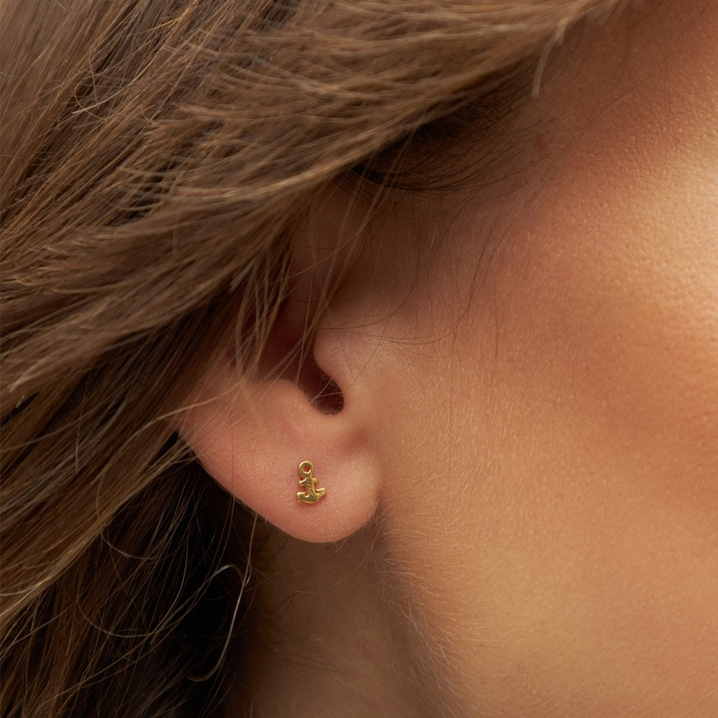LULU Copenhagen Anchor ørering 1 stk Ear stud, 1 pcs Forgyldt