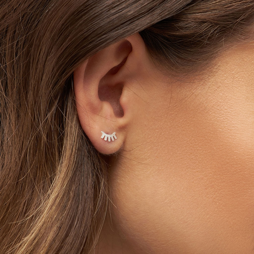 LULU Copenhagen Blink ørering 1 stk børstet Ear stud, 1 pcs Sølv