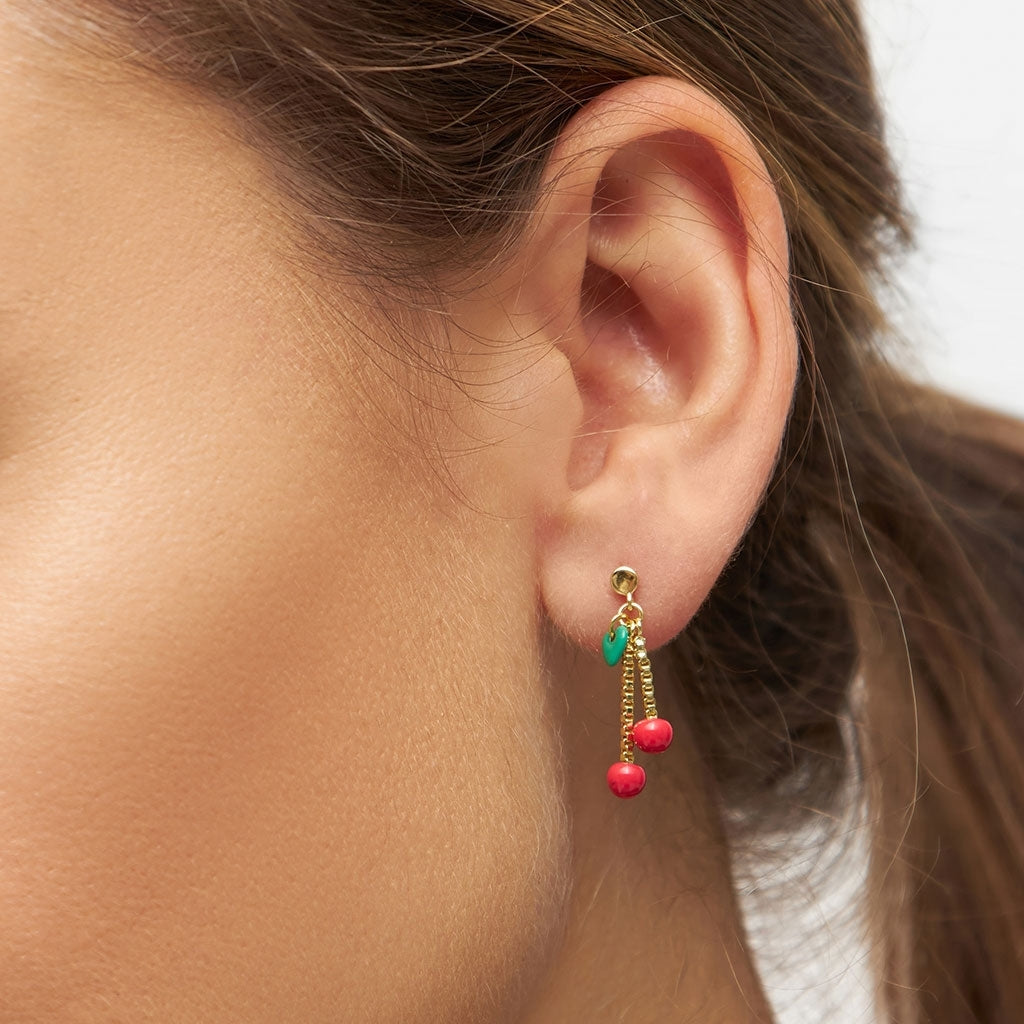 LULU Copenhagen Cherry ørering 1 stk Ear stud, 1 pcs Rubinrød