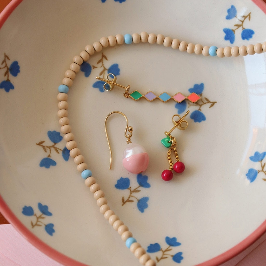 LULU Copenhagen Color Ball Halskæde kort Necklaces Buttercream/Light Blue