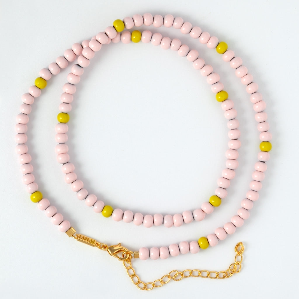 LULU Copenhagen Color Ball Halskæde kort Necklaces Silke Light Pink/ Lime