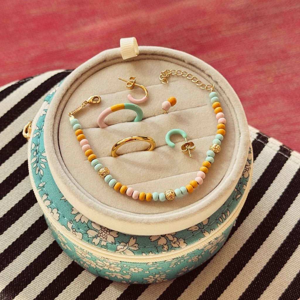 LULU Copenhagen Color Hoop Half Dip 1 stk forgyldt Hoops Lyserød