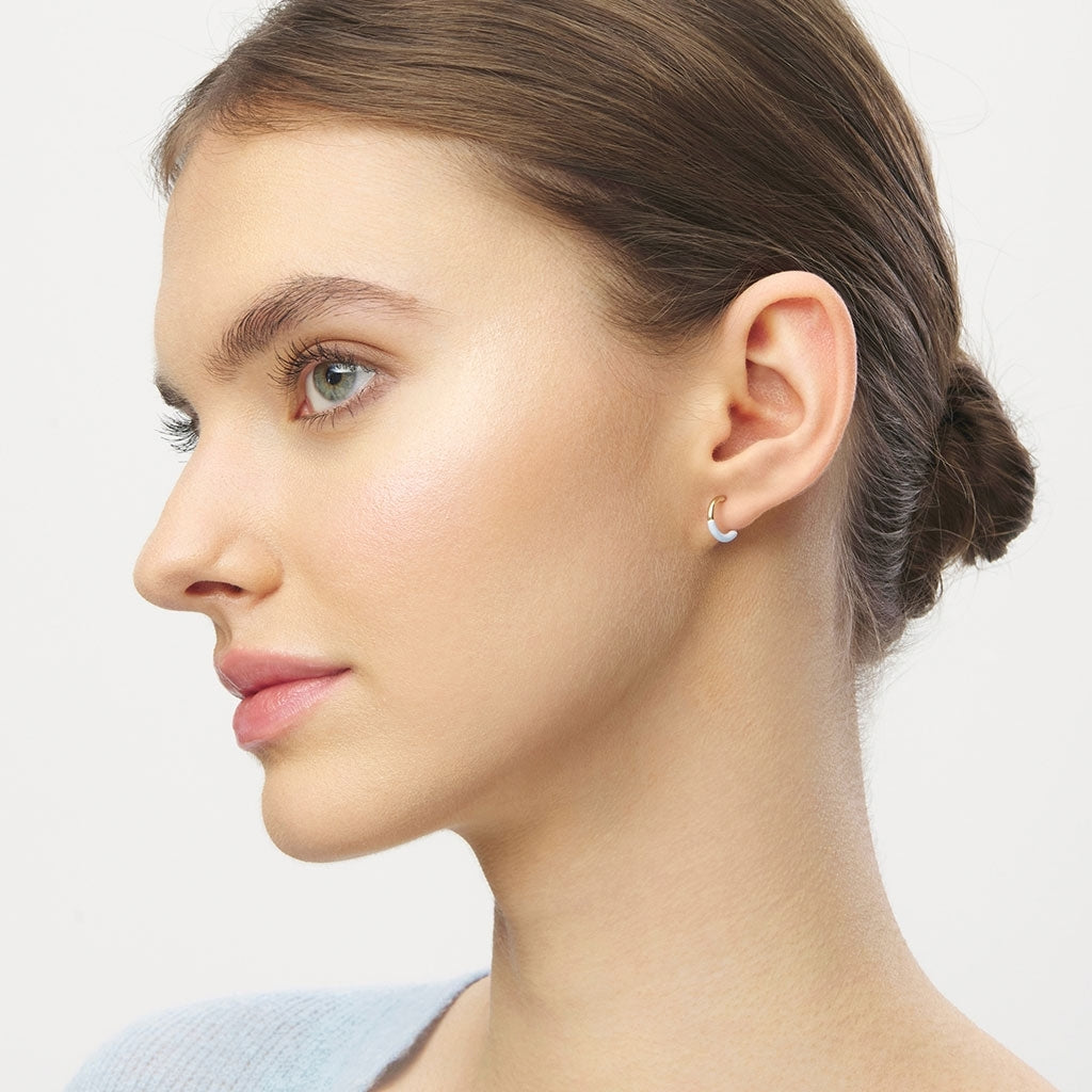 LULU Copenhagen Color Hoop Half Dip 1 stk forgyldt Hoops Skyride Blue