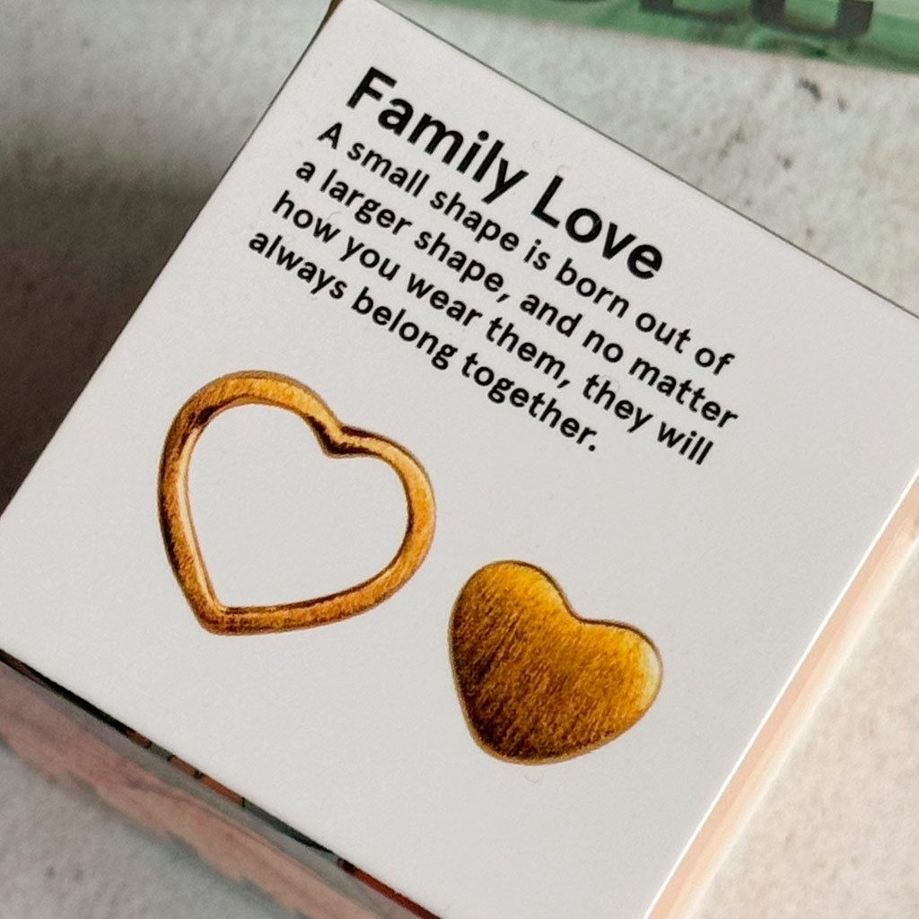 LULU Copenhagen Family Love Øreringe par børstet Earrings, pairs Forgyldt