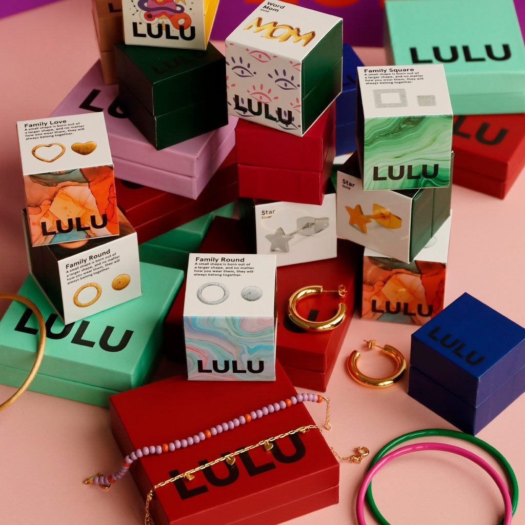 LULU Copenhagen Family Round Øreringe par børstet Earrings, pairs Forgyldt