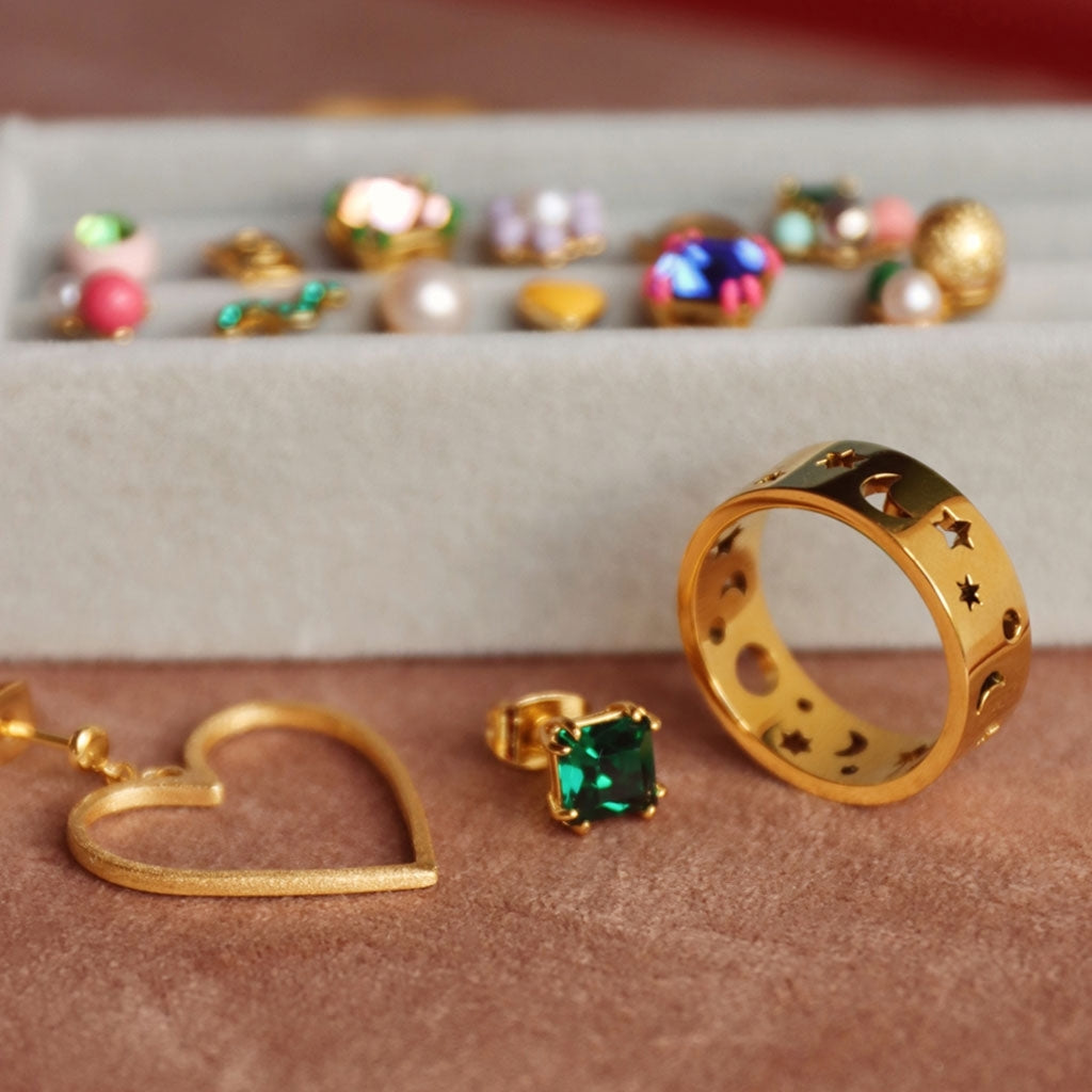 LULU Copenhagen Gala Crystal Bling ørering 1 stk Ear stud, 1 pcs Emerald/Gold Plated