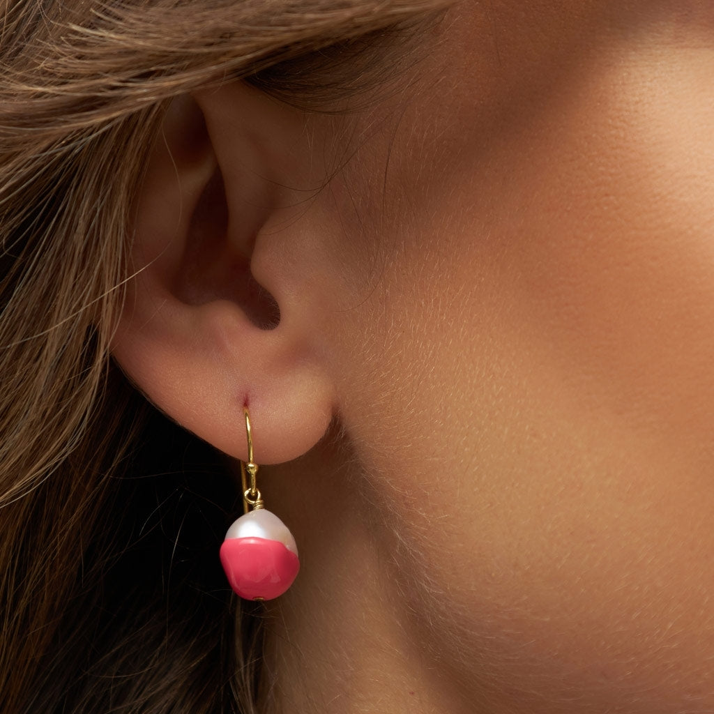 LULU Copenhagen LULU Baroque ørering 1 stk Ear stud, 1 pcs Pink Koral