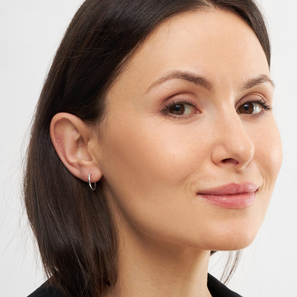 LULU Copenhagen Non Hoops Small par poleret Hoops Silver Plated