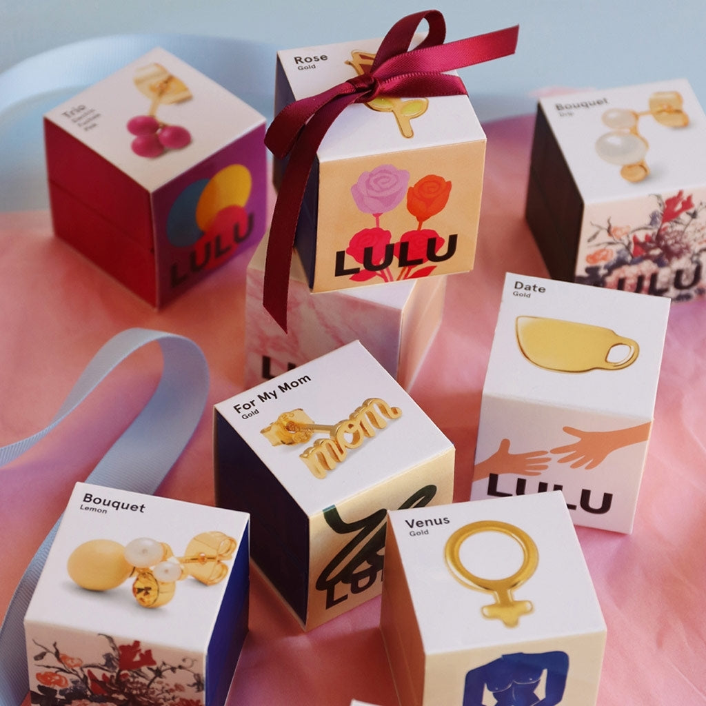 LULU Copenhagen Rose ørering 1 stk. Ear stud, 1 pcs Forgyldt