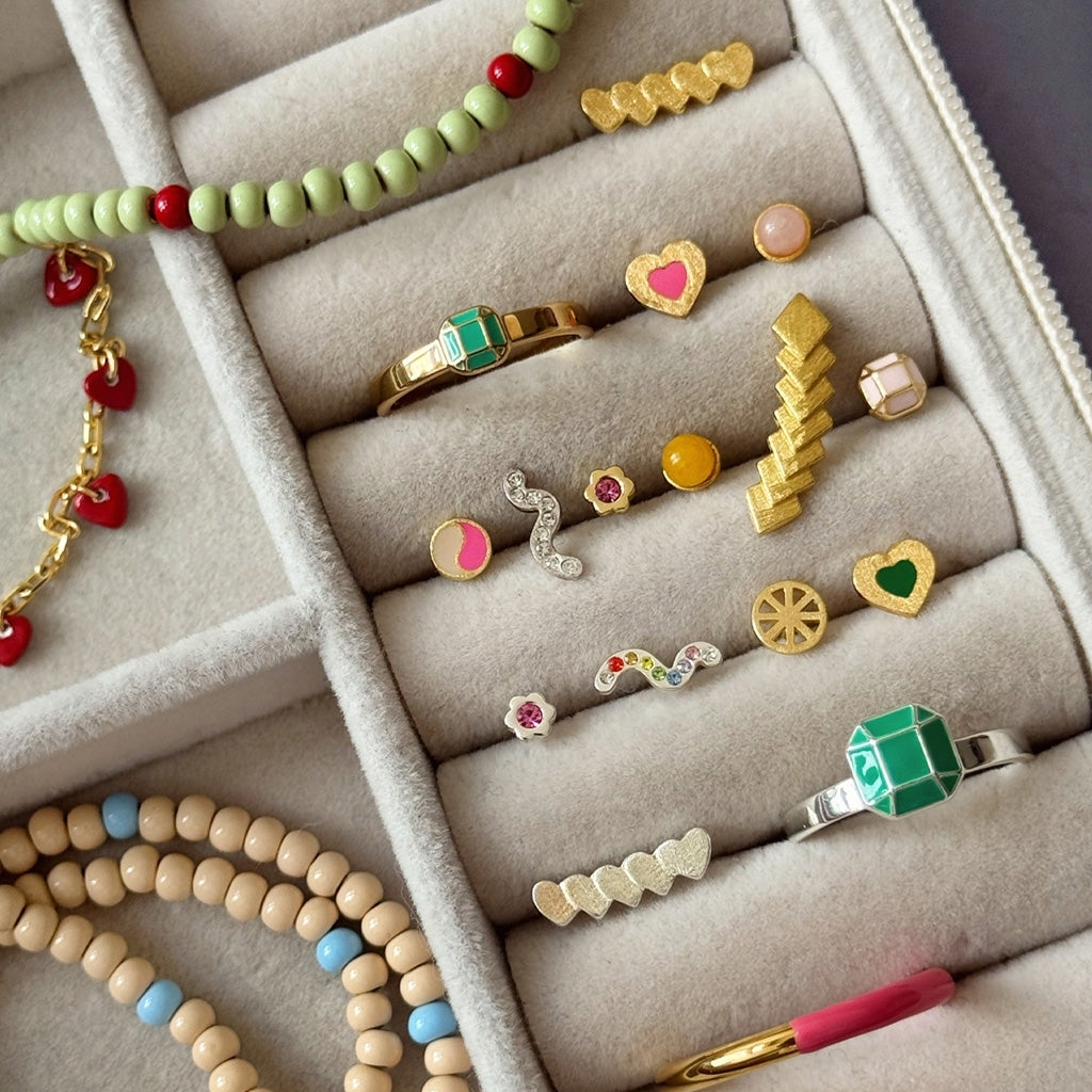 LULU Copenhagen Snaky ørering 1 stk Ear stud, 1 pcs Hvid