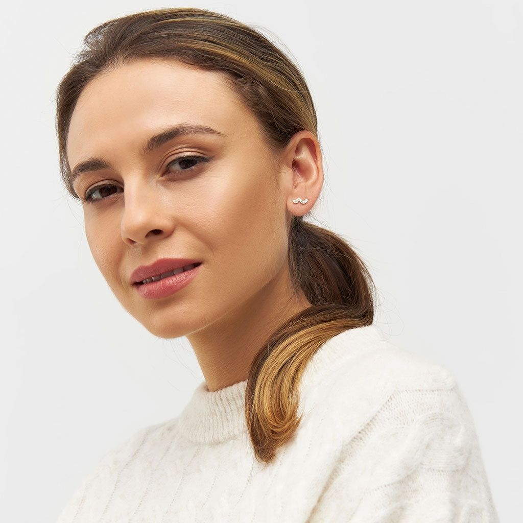 LULU Copenhagen Snaky ørering 1 stk Ear stud, 1 pcs Hvid