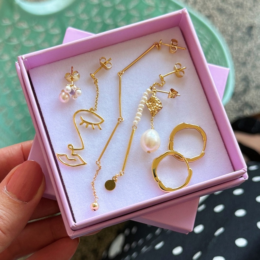 LULU Copenhagen Topping Long Woman ørering 1 stk Ear stud, 1 pcs Forgyldt