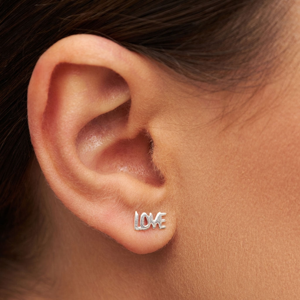 LULU Copenhagen Word Love ørering 1 stk Ear stud, 1 pcs Sølv