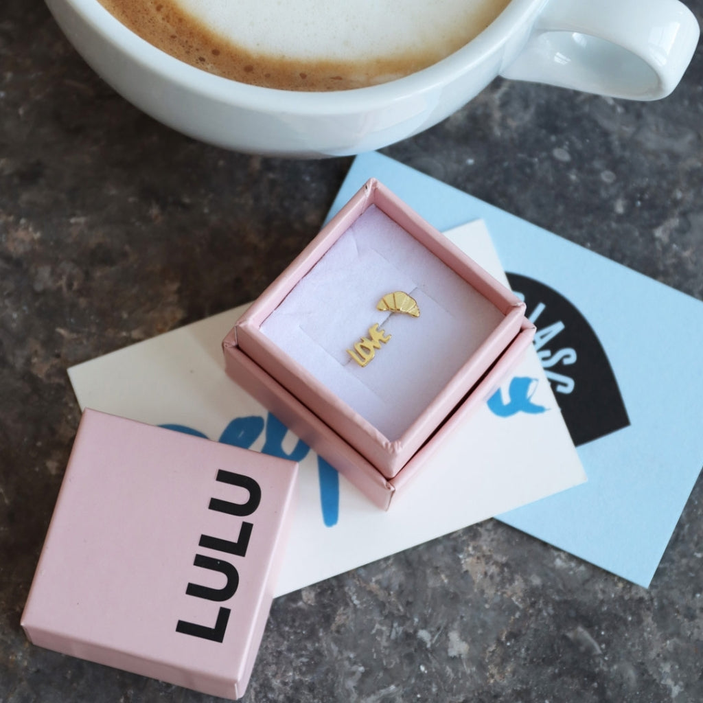 LULU Copenhagen Word Love ørering 1 stk Ear stud, 1 pcs Sølv