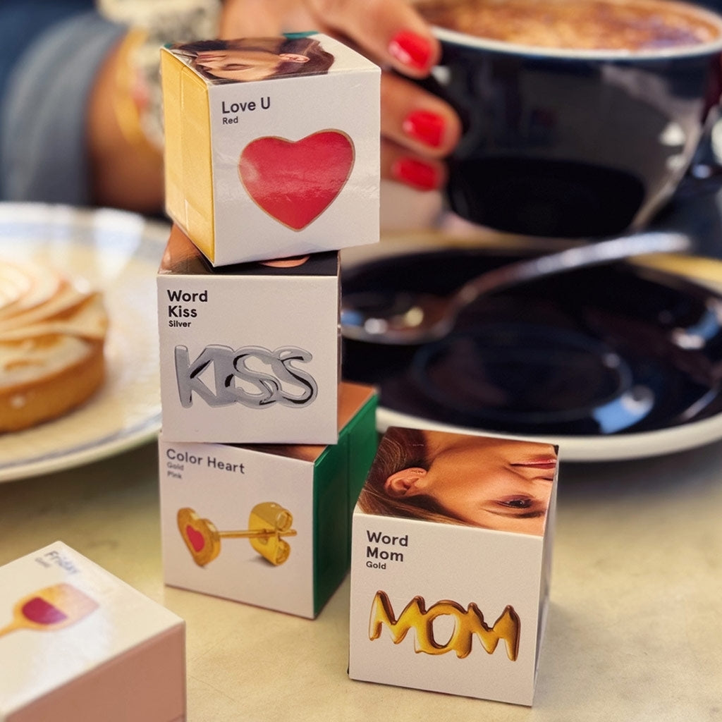 LULU Copenhagen Word Kiss ørering 1 stk Ear stud, 1 pcs Sølv