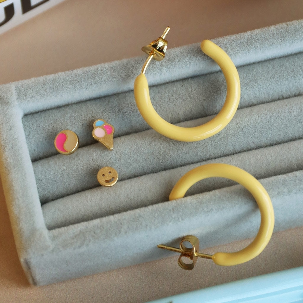 LULU Copenhagen Yin Yang ørering 1 stk Ear stud, 1 pcs Pink/Buttercream
