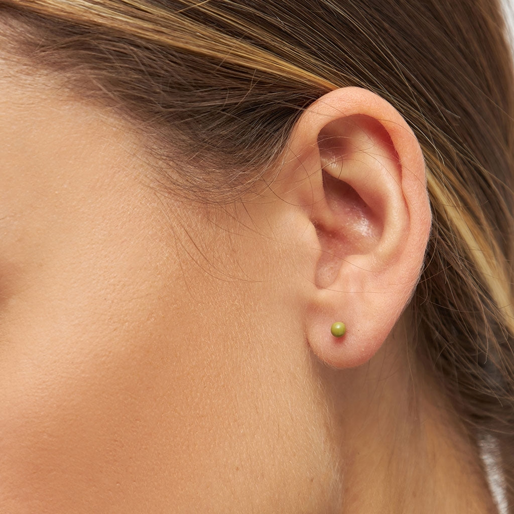 LULU Copenhagen Color Ball ørering 1 stk Ear stud, 1 pcs Willow Green