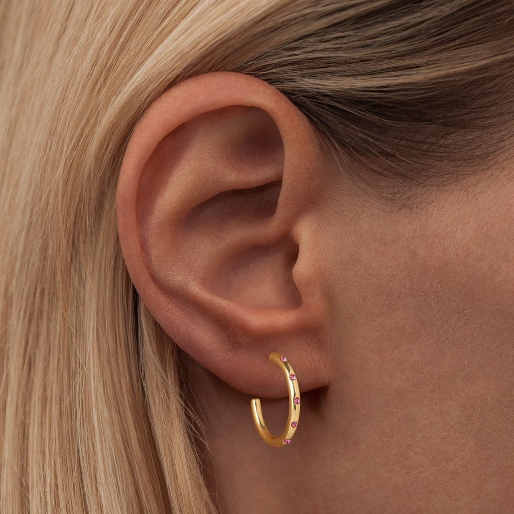 LULU Copenhagen OMG Hoops Medium par forgyldt Hoops Rosa