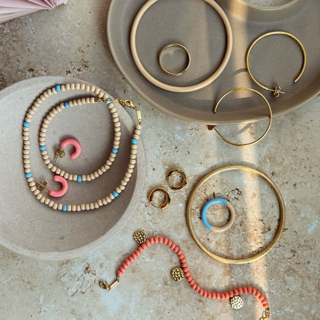 LULU Copenhagen Color Ball Halskæde kort Necklaces Buttercream/Light Blue