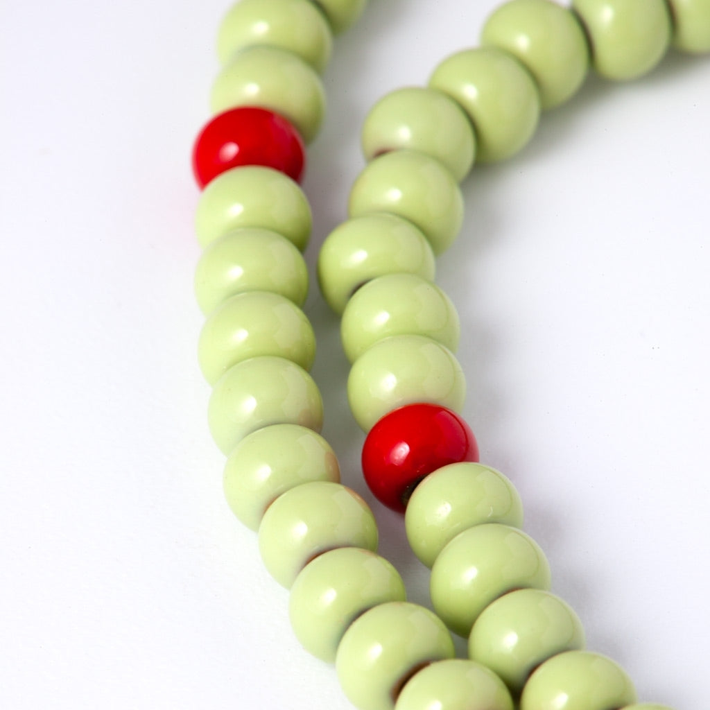 LULU Copenhagen Color Ball Halskæde kort Necklaces Silk Light Green/Passion Red