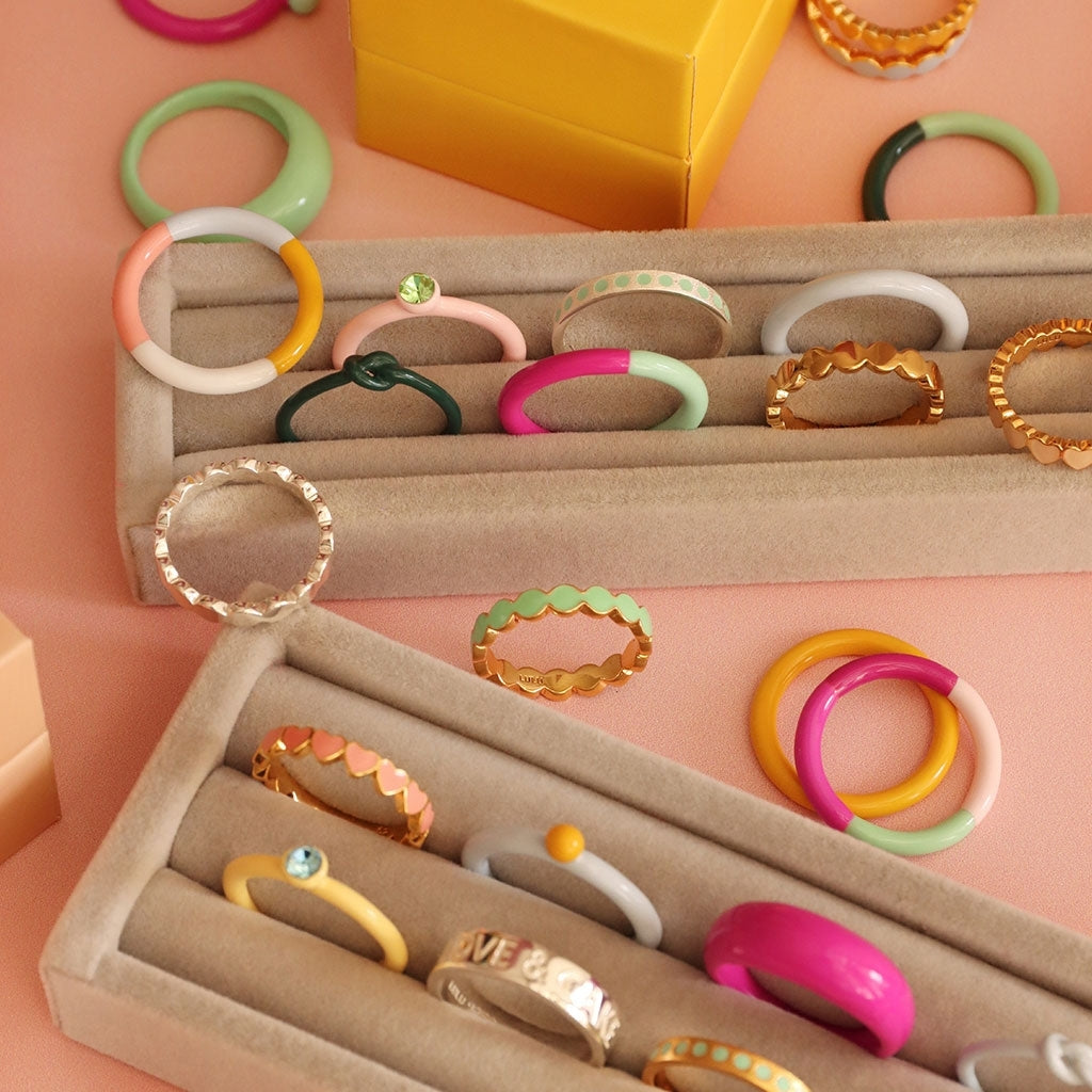 LULU Copenhagen Color Ring Crystal Rings Coconut Milk