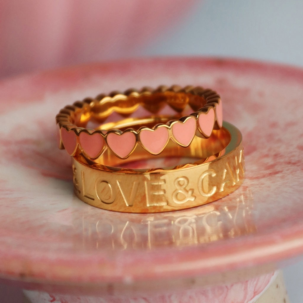 LULU Copenhagen Love & Cake Ring Rings Forgyldt