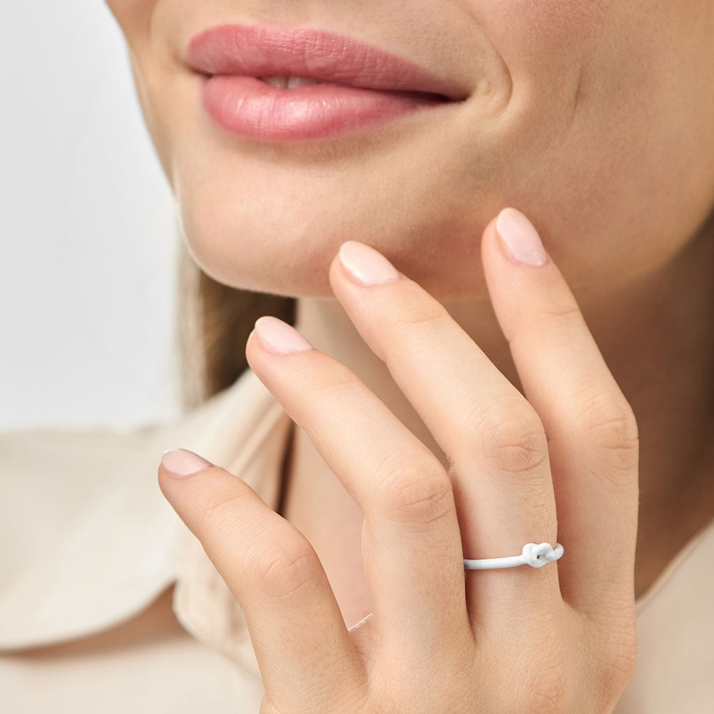 LULU Copenhagen Love Knot Ring Rings Hvid