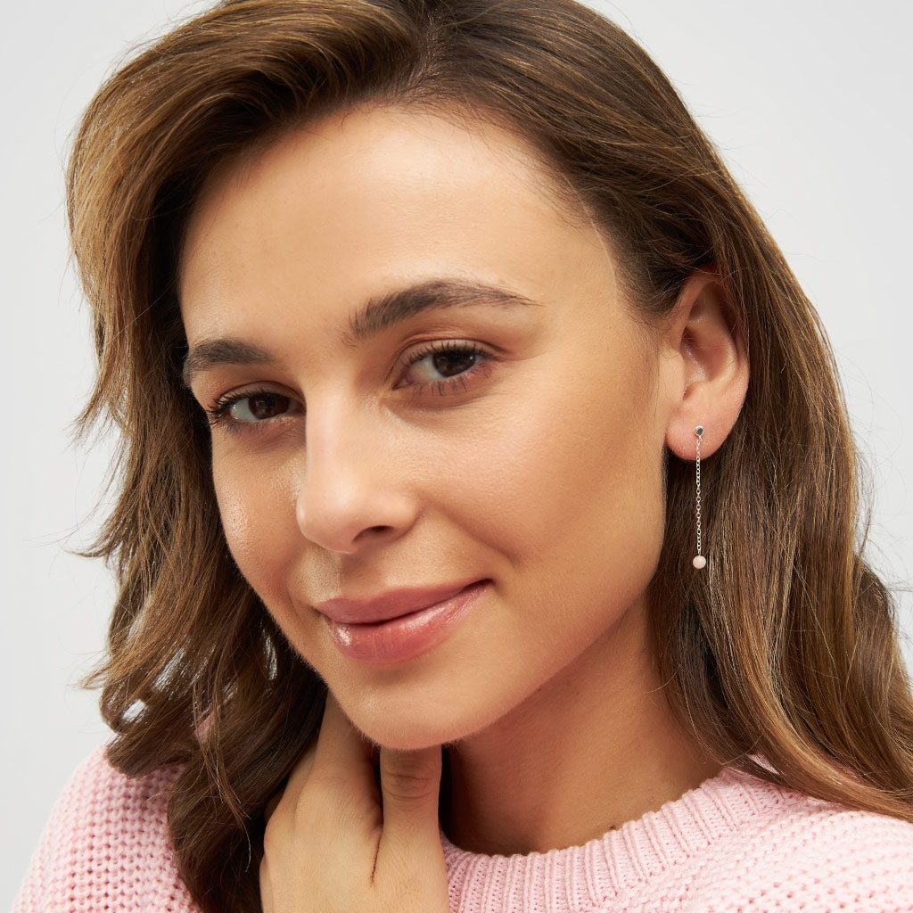 LULU Copenhagen Natural Stone Chain ørering 1 stk Ear stud, 1 pcs Rosa