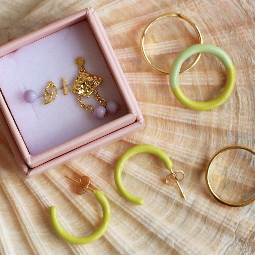 LULU Copenhagen Pin ørering 1 stk Ear stud, 1 pcs Forgyldt