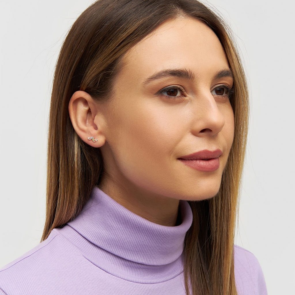 LULU Copenhagen Snaky ørering 1 stk forsølvet Ear stud, 1 pcs Rainbow
