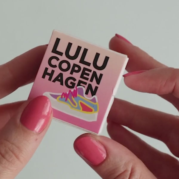 LULU Copenhagen Sneaker One ørering 1 stk Ear stud, 1 pcs Forgyldt - Video preview