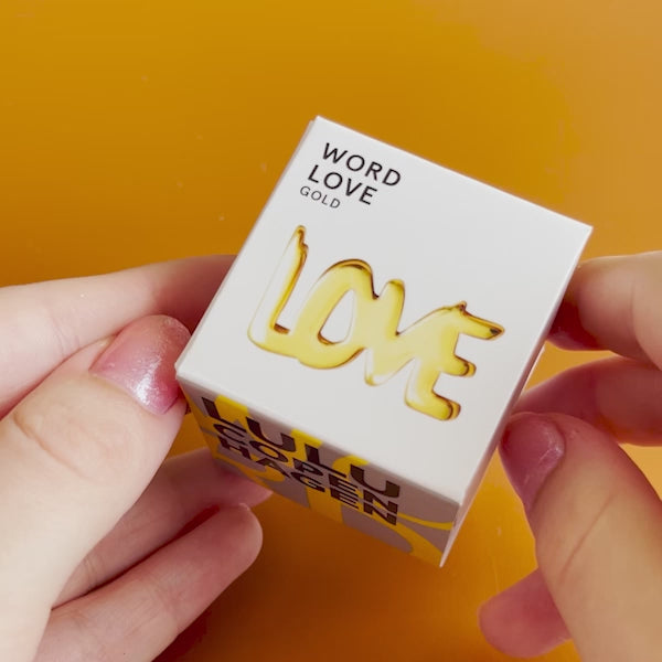 LULU Copenhagen Word Love ørering 1 stk Ear stud, 1 pcs Forgyldt